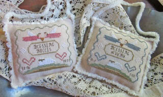 Homespun Elegance - The Avery Collection - Angel Blessings - Cross Stitch Chart