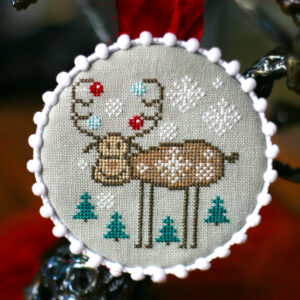 Bendy Stitchy - Christmas Moose-Bendy Stitchy - Christmas Moose, moose, ornaments, Christmas, pine trees, cross stitch 