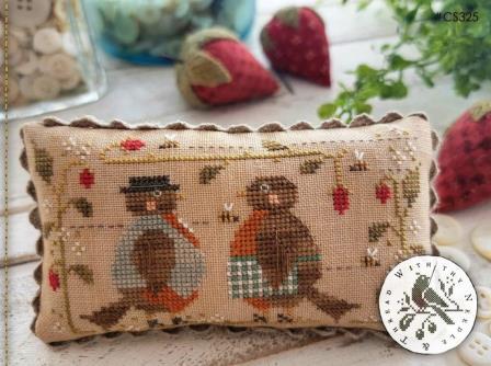 With Thy Needle & Thread - The Robins are Here!-With Thy Needle  Thread - The Robins are Here, birds, pincushion, spring, strawberries, cross stitch 