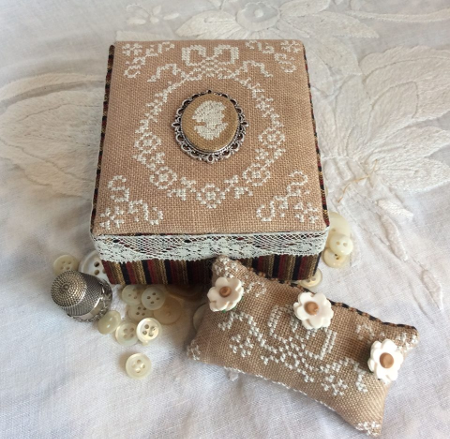 Mani di Donna - Ancient Lady - Sewing Box-Mani di Donna - Ancient Lady - Sewing Box, antique, cameo, cross stitch, 